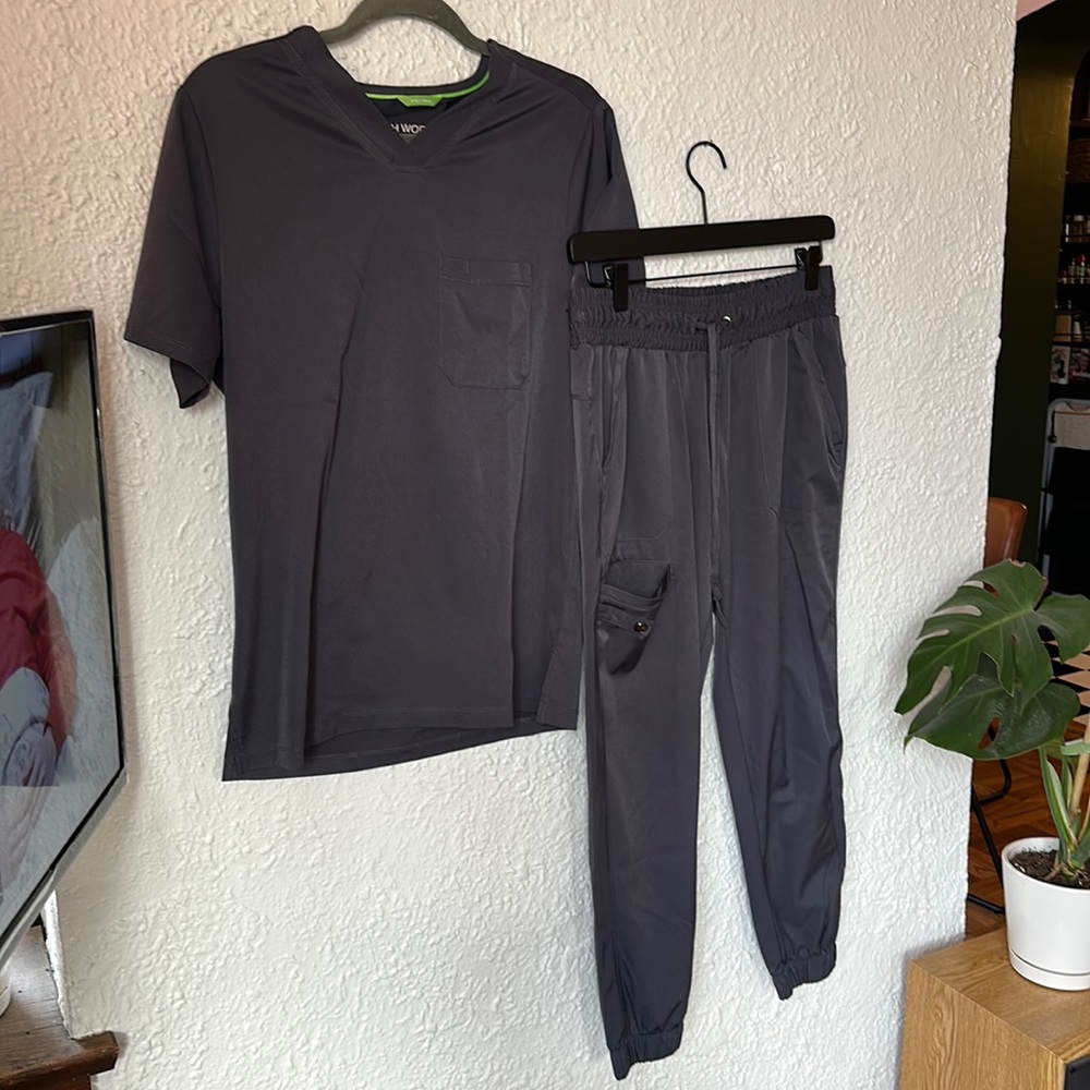 Grey Healing Hands Scrub Set - fits like a size M